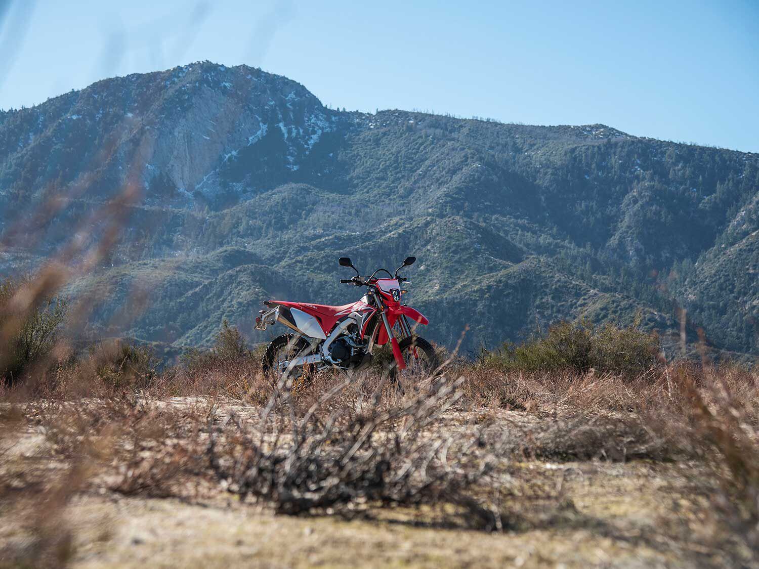 Getting lost in nature seems to be the CRF450L’s ultimate mission.