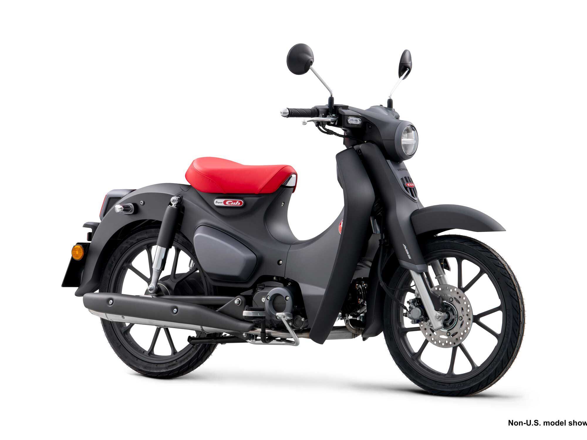 Calling all lone wolves: attractive gray matte color complements the single, red solo seat.