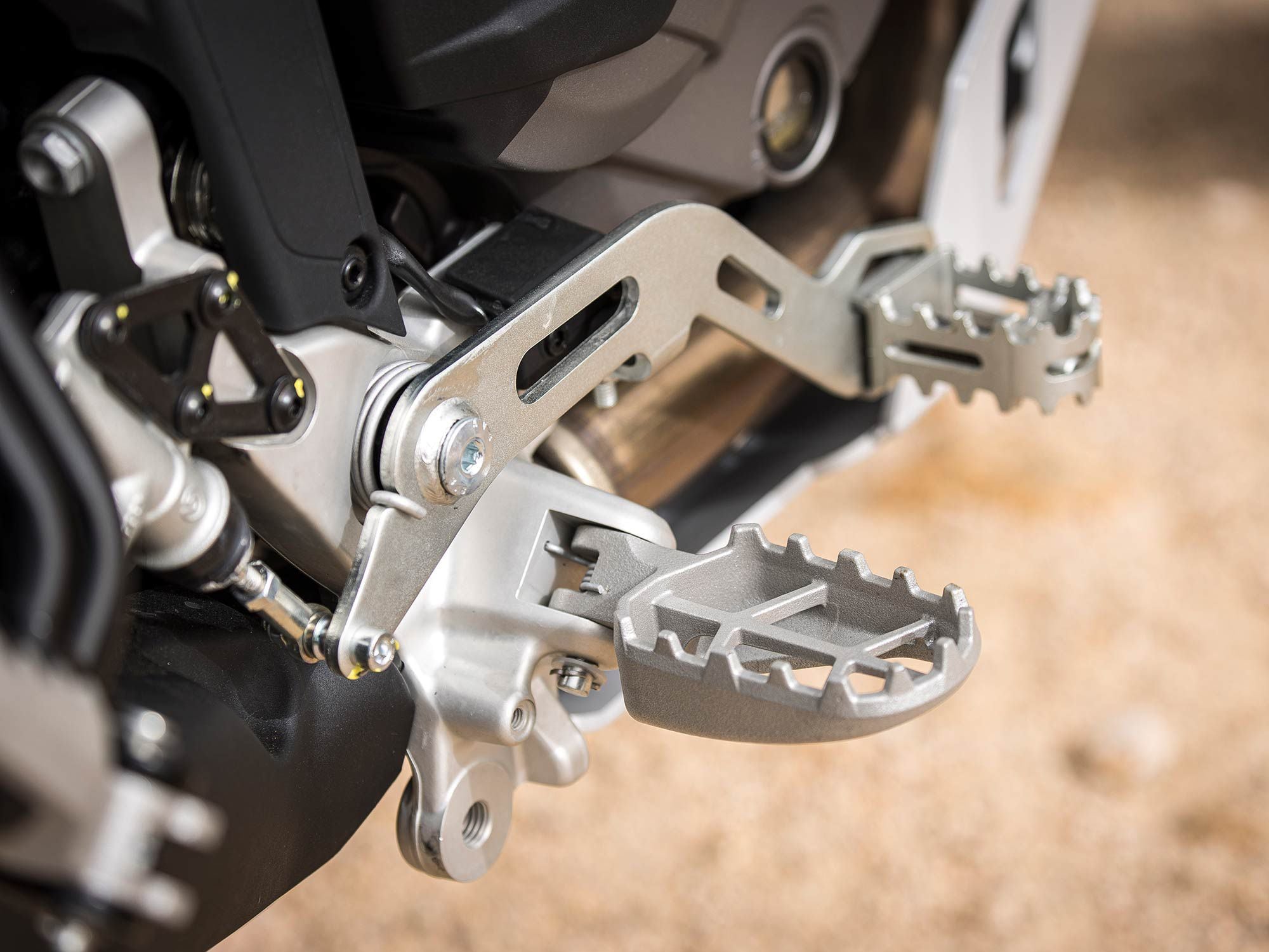 More signs of Ducati’s serious off-road intent. The DesertX’s footpegs are seriously aggressive.