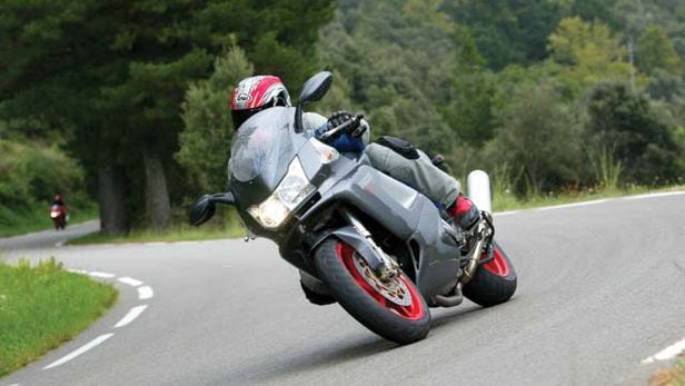 Ducati ST4s ABS | Feature Review | Motorcyclist