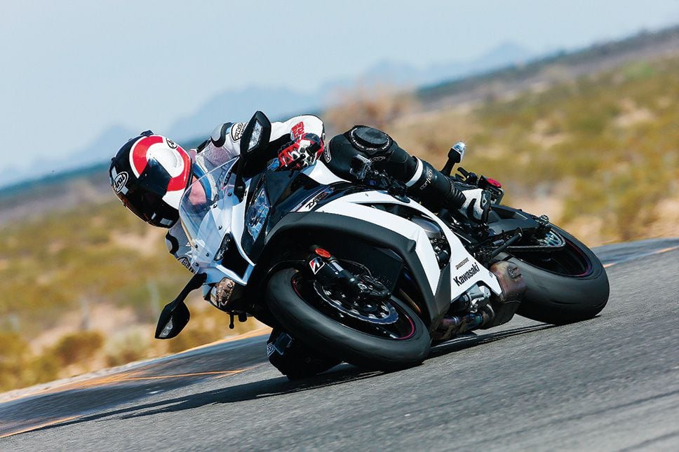 Race-Smart SCU for Kawasaki ZX-10R Öhlins Mechatronic Steering