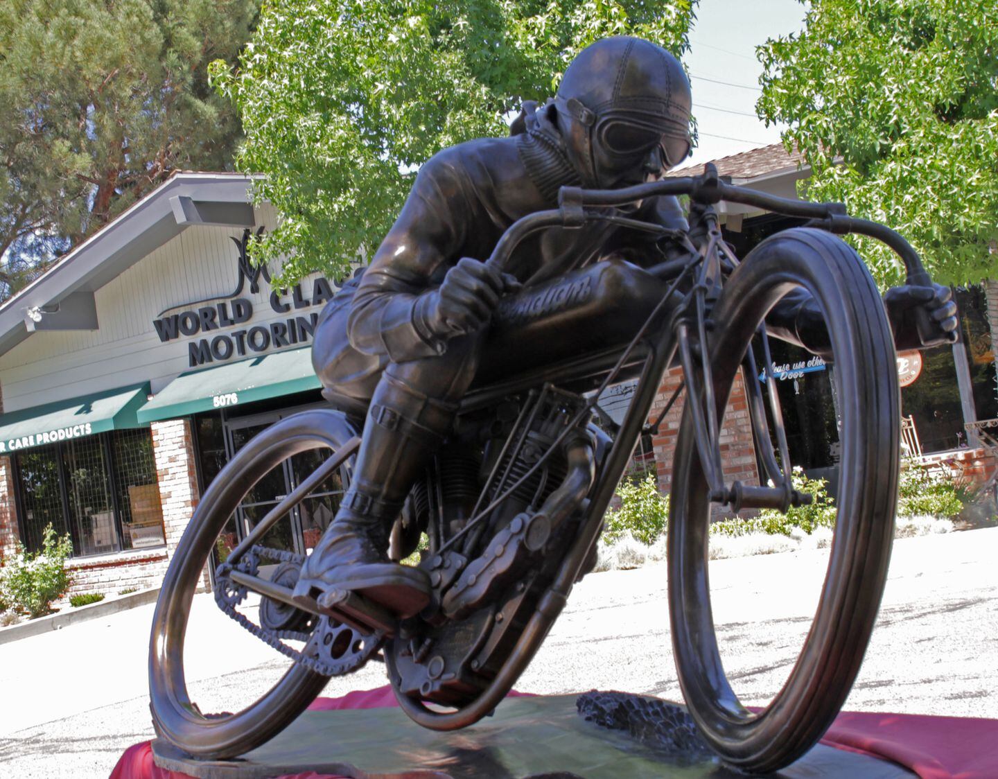SIXFOOT BRONZE MOTORCYCLE SCLUPTURE UNVEILED BY ARTIST STEVE POSSON