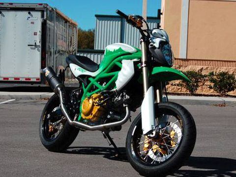 2009 Suzuki Gladius by L-R-G Clothing Co. & Nick Anglada Originals