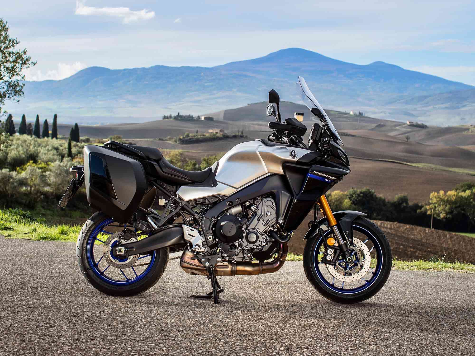 2022 Yamaha Tracer 9 GT LaptrinhX