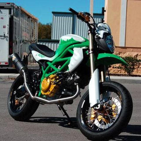 2009 Suzuki Gladius by L-R-G Clothing Co. & Nick Anglada Originals