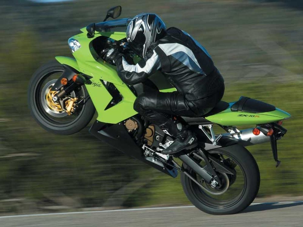 The Age of the Literbike Motorcycle Horsepower Wars Motorcyclist