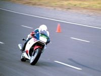 Honda's 1986 VFR750F Interceptor | Motorcyclist