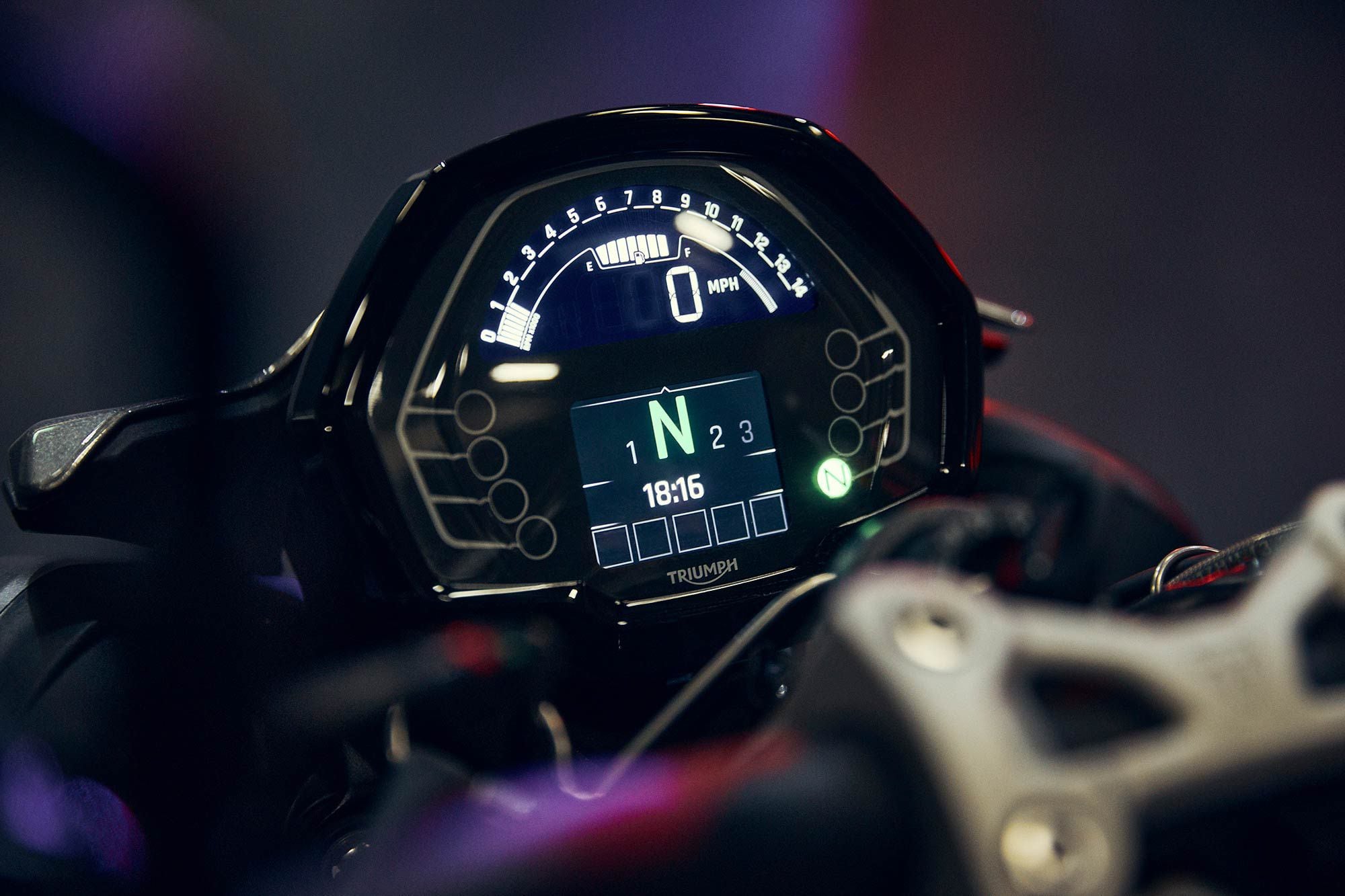 The base Street Triple 765 R’s LCD and (sorta) TFT with “key information” like gearing.