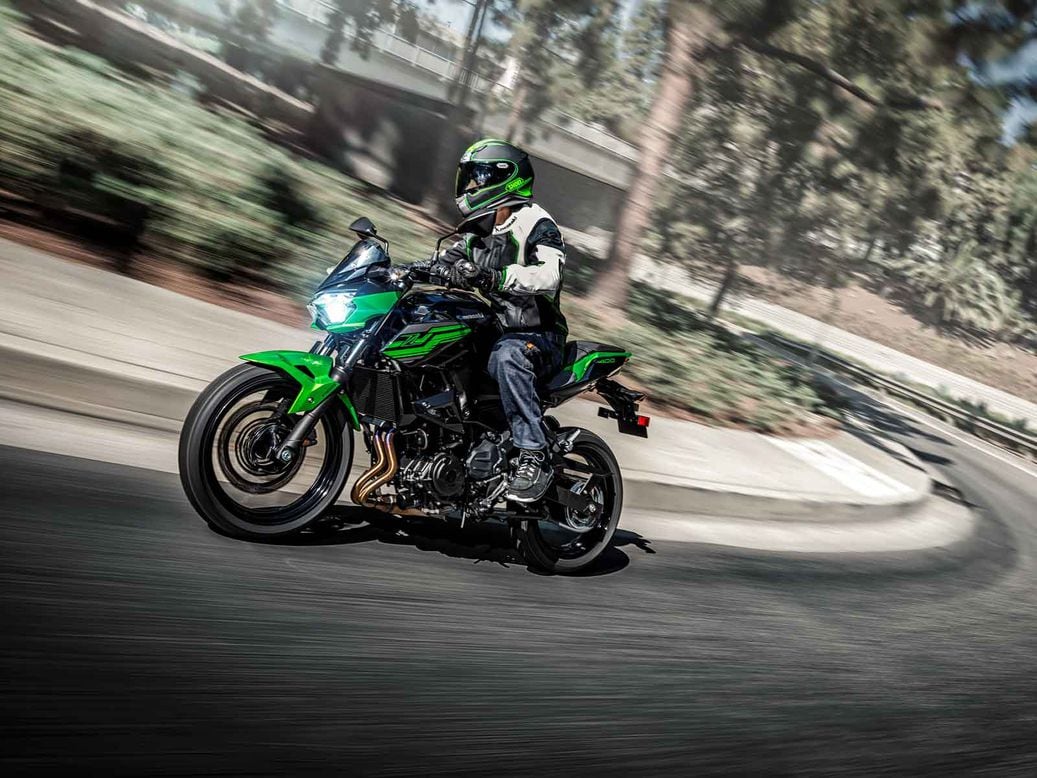2019 Kawasaki Z400 ABS First Look | Motorcyclist