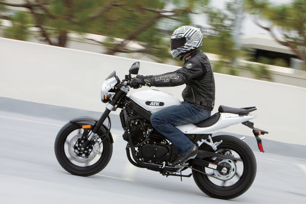 バイク GT250B5 5EXA4QBLW2EHQMXYHDSE75TRWM.jpg