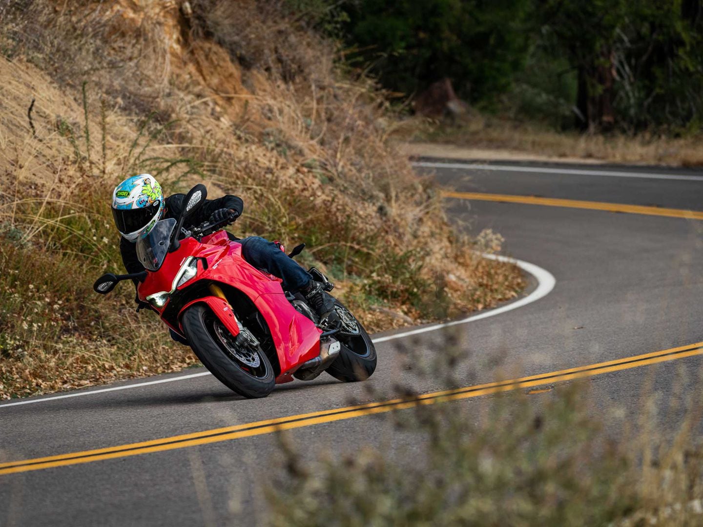 2022 Ducati SuperSport 950 S Review | Motorcyclist