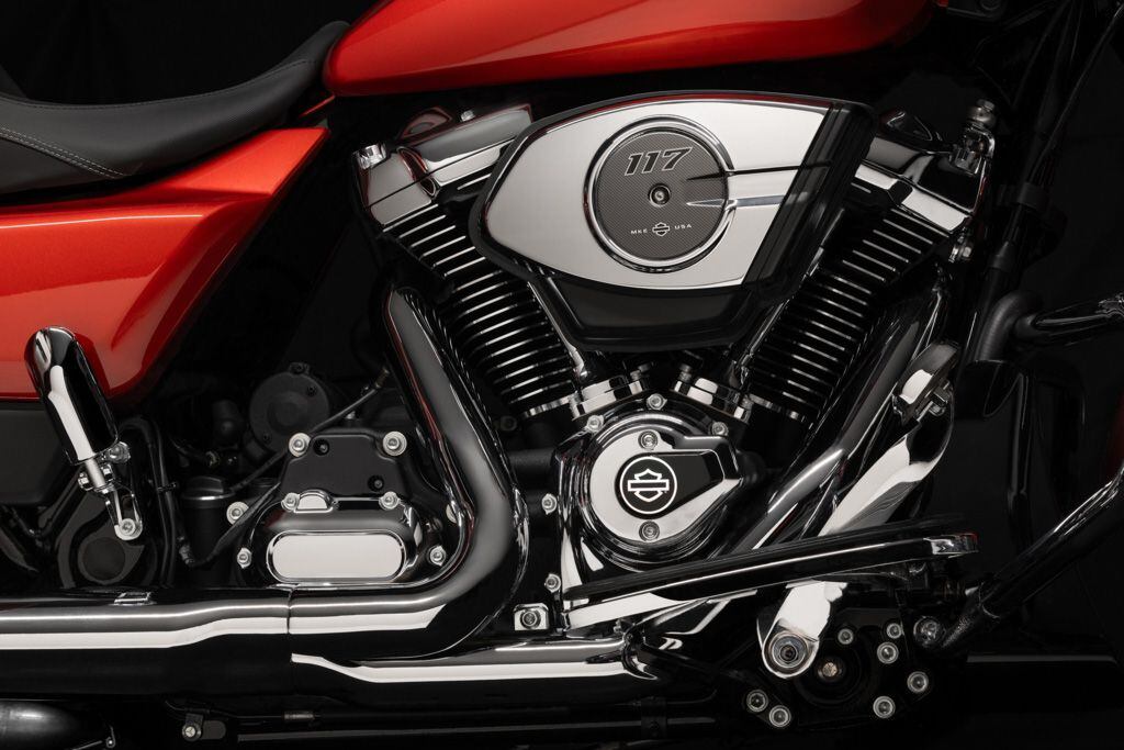 The Street Glide uses a version of the Milwaukee-Eight 117 that produces a claimed 105 hp at 4,600 rpm and 130 lb.-ft. of torque at 3,250 rpm.