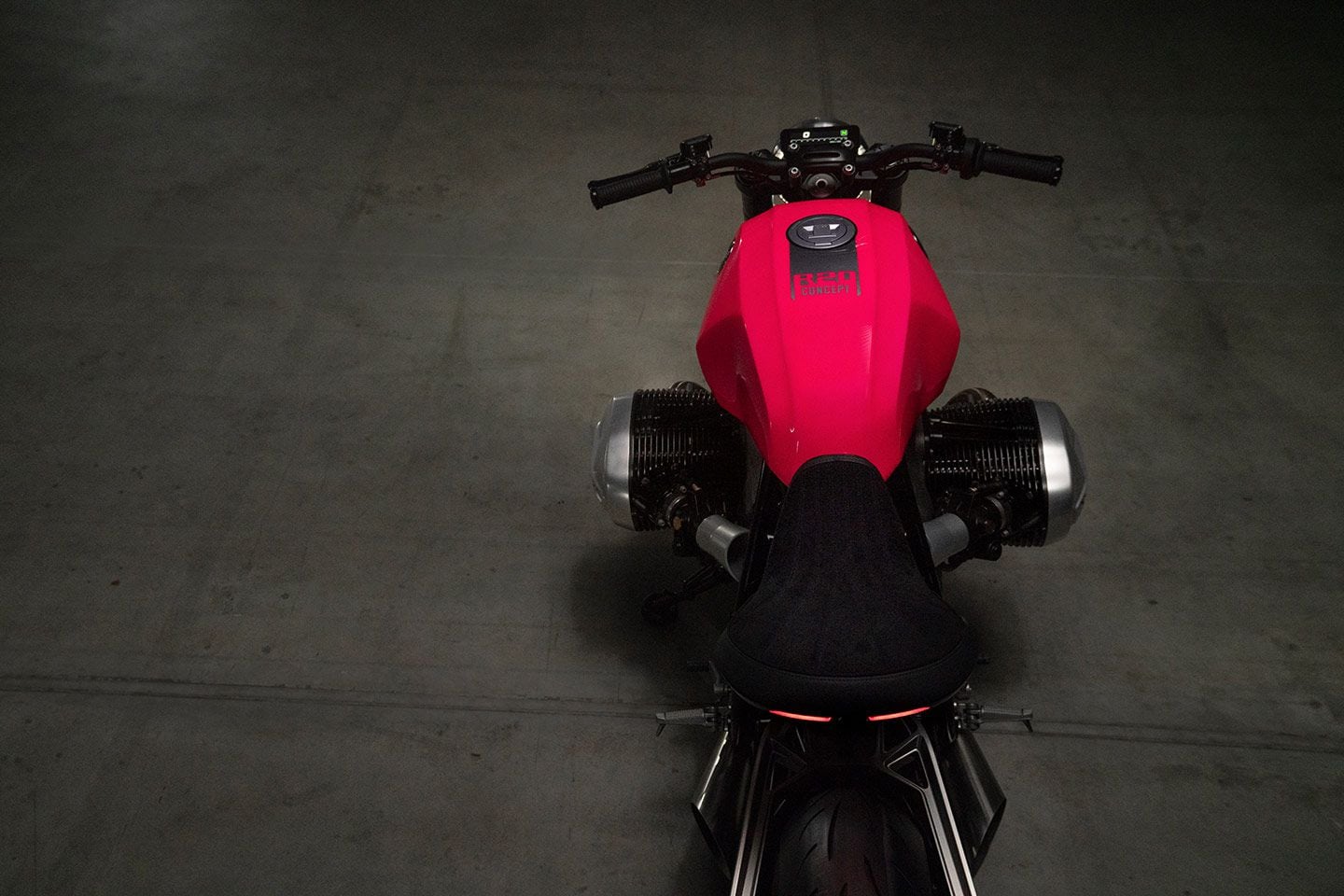 The highlight of the R 20 is the 2,000cc Big Boxer engine.