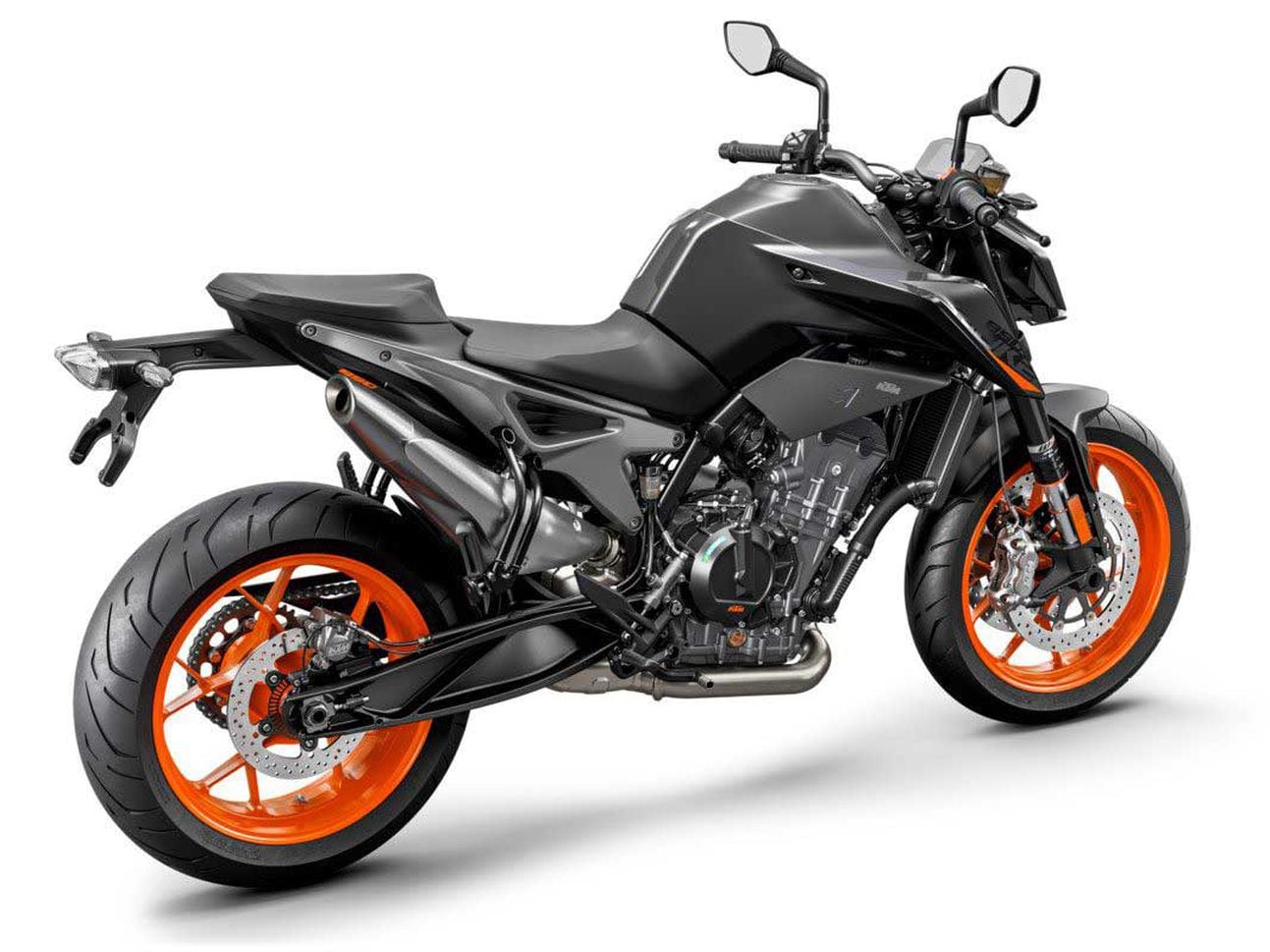 The 2021 KTM 890 Duke starts at $10,999—just $300 more than the 790.