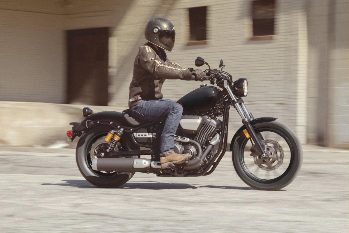 Intimidating dimensions and a V-twin engine with good low-end grunt make the Bolt R-Spec a great bike for newer riders.