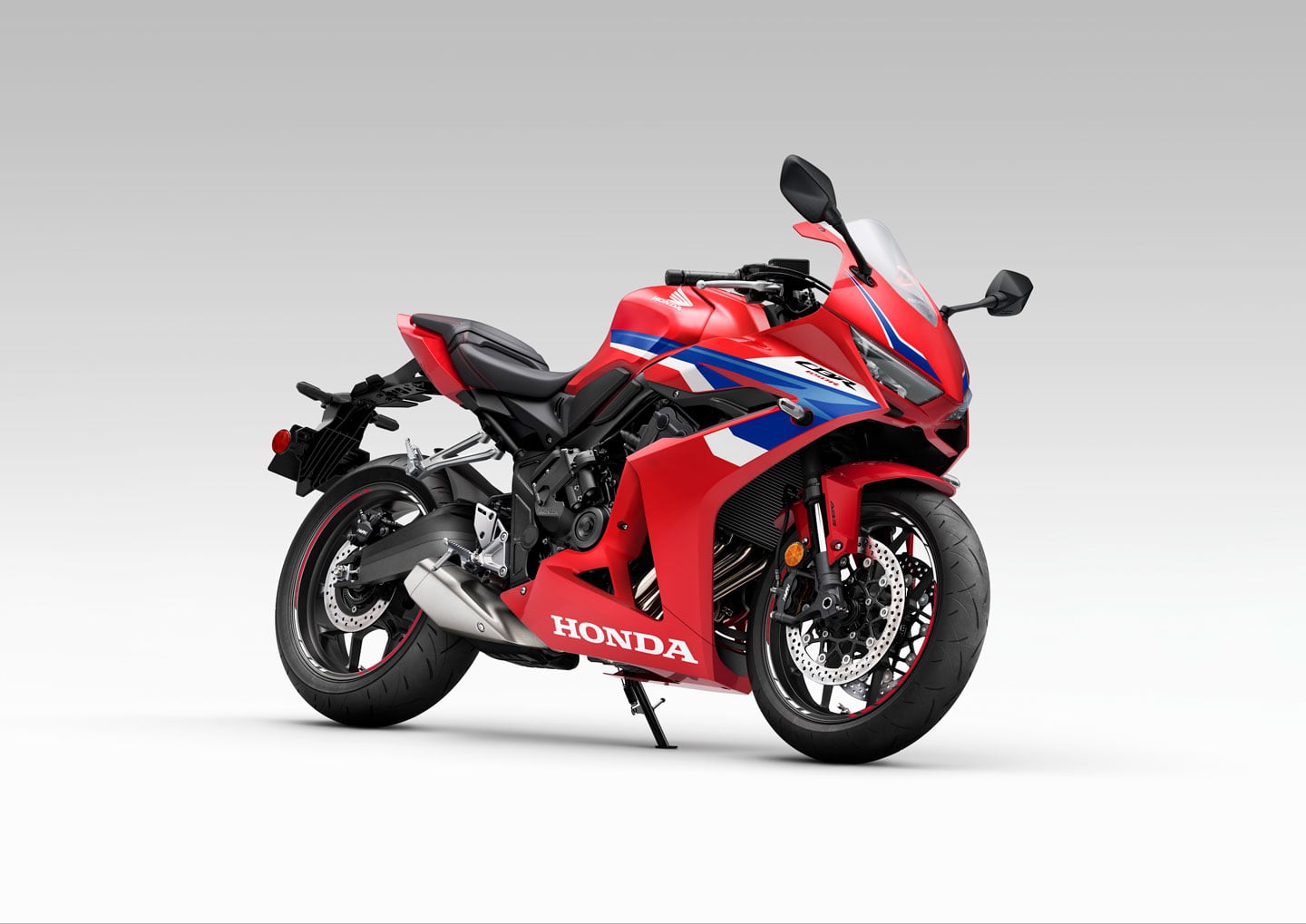 With the E-Clutch, moving through the CBR650R's gearbox will be easier than ever.