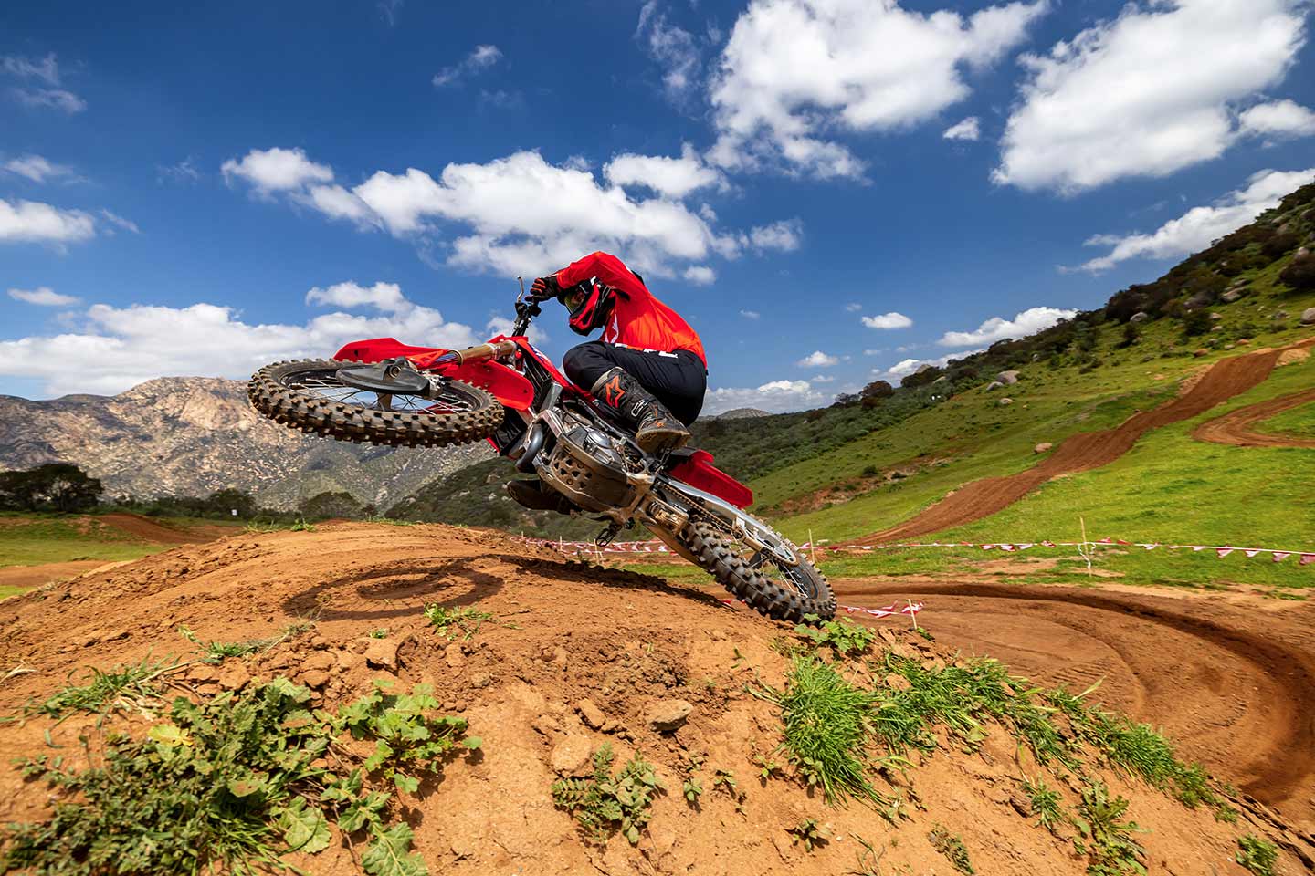 Honda benefited from input from its successful HRC factory team riders in the development of the latest CRF450R.