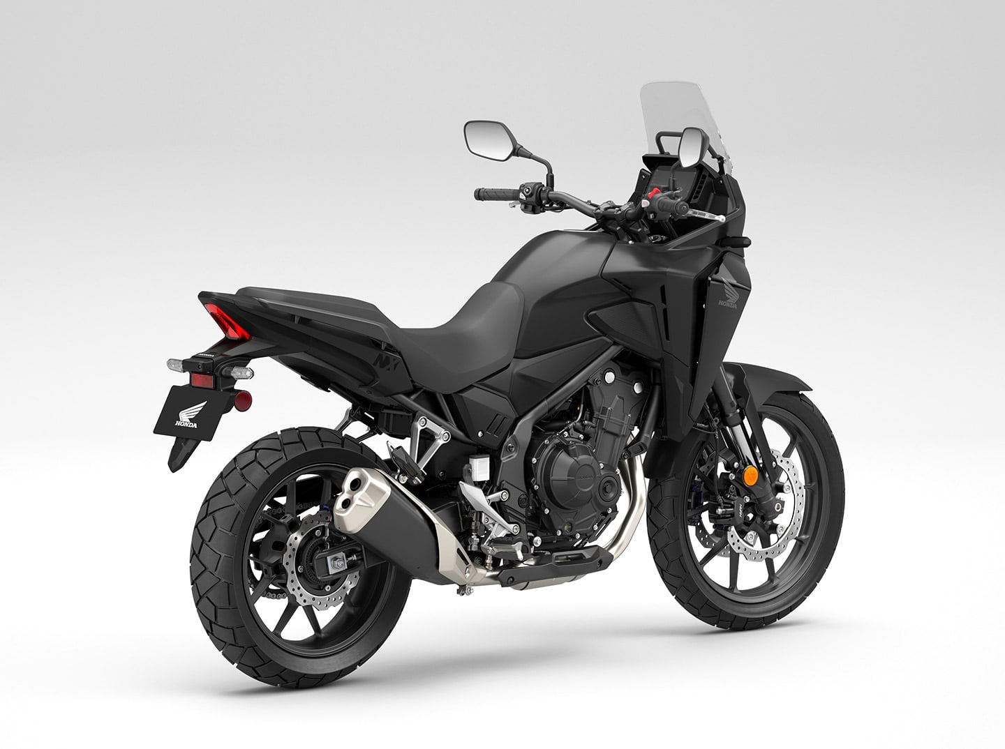 Honda says the seat profile is slimmer for an easier reach to the ground; LED lighting appears on the headlight as well as the taillight.