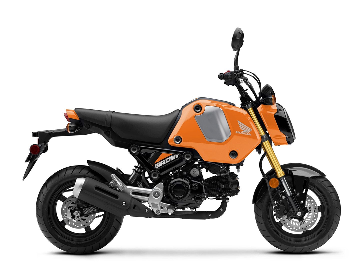 The Grom’s engine is peppy, yet it’s a fantastic fuel sipper with a claimed 166.5 mpg.