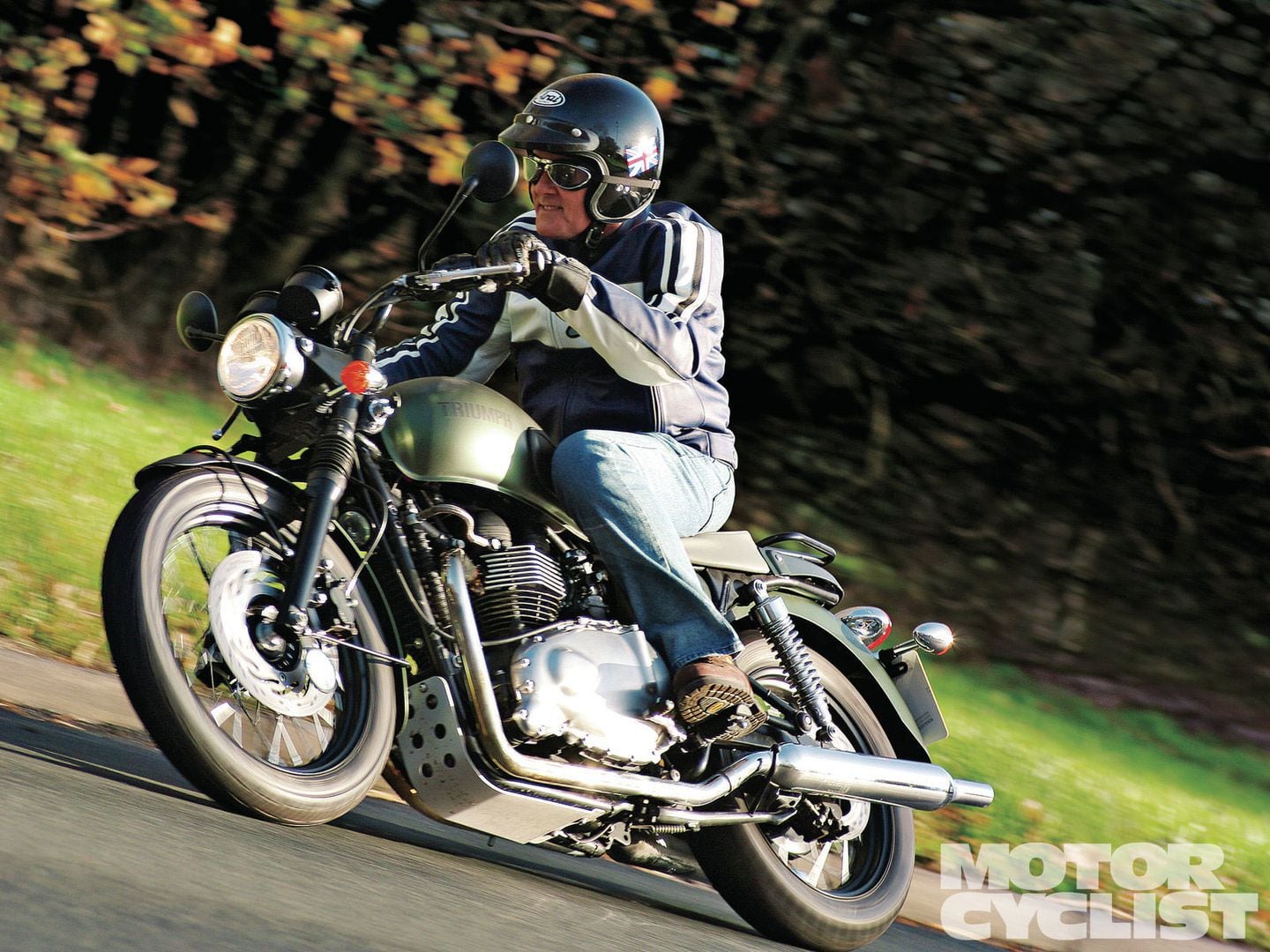Triumph Bonneville T100 Steve McQueen Edition Motorcyclist