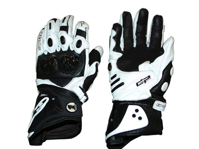 Alpinestars GP Pro Gloves 白/黒 Alpinestars GP Pro Gloves | MC Tested | MC Garage | Motorcyclist