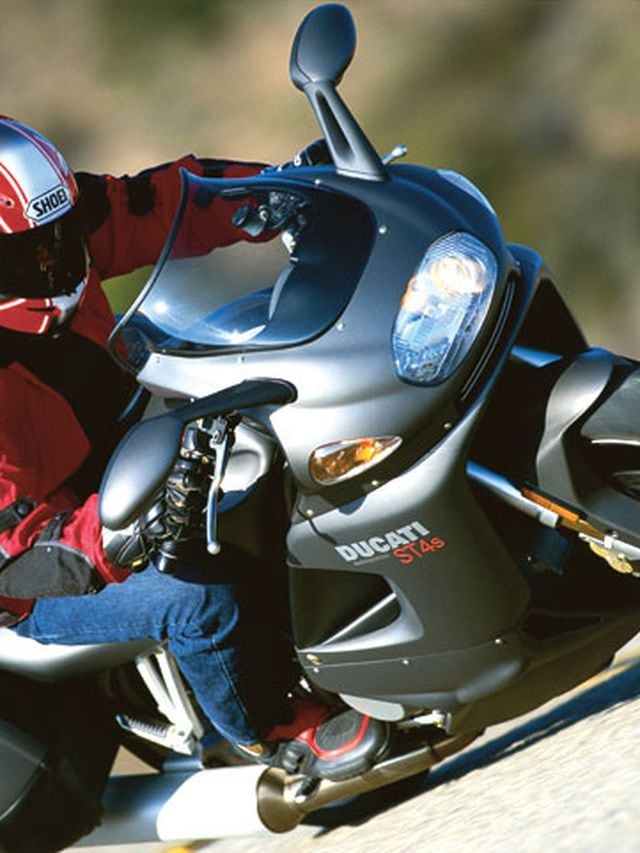 Ducati ST4s | Motorcyclist