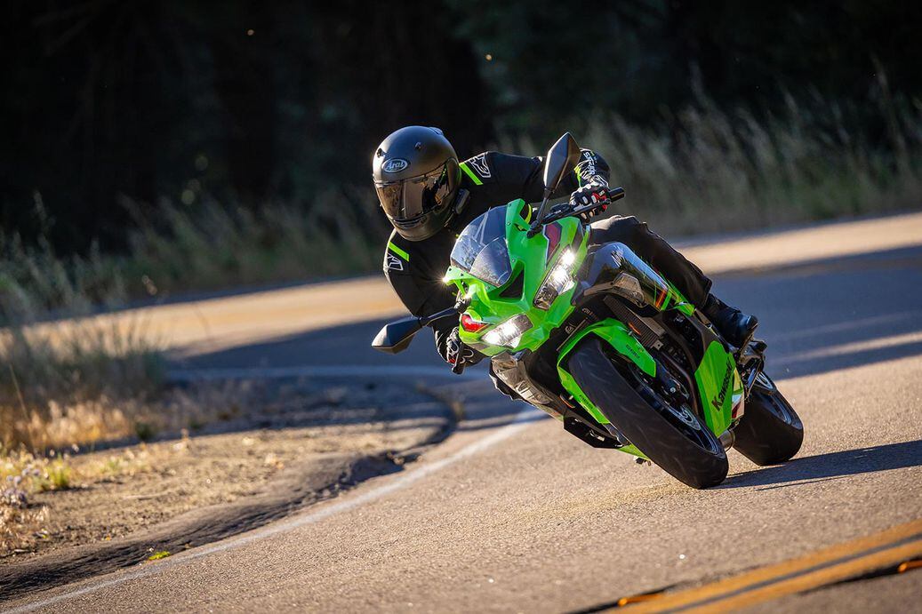 2025 Kawasaki Ninja ZX-4RR ABS Review | Motorcyclist