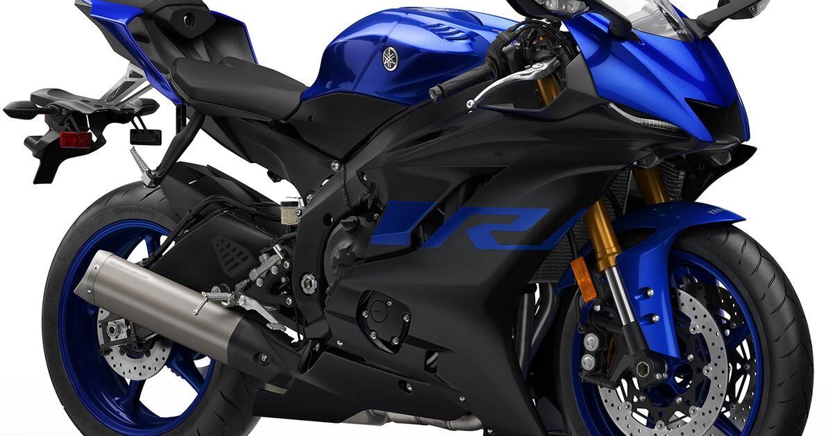2019 Yamaha YZF R6 Review MC Commute Photo Gallery 