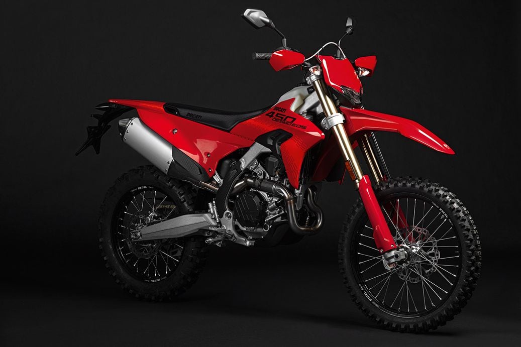 2022 Yamaha Wabash RT Electric Bicycle First Look | Motorcyclist