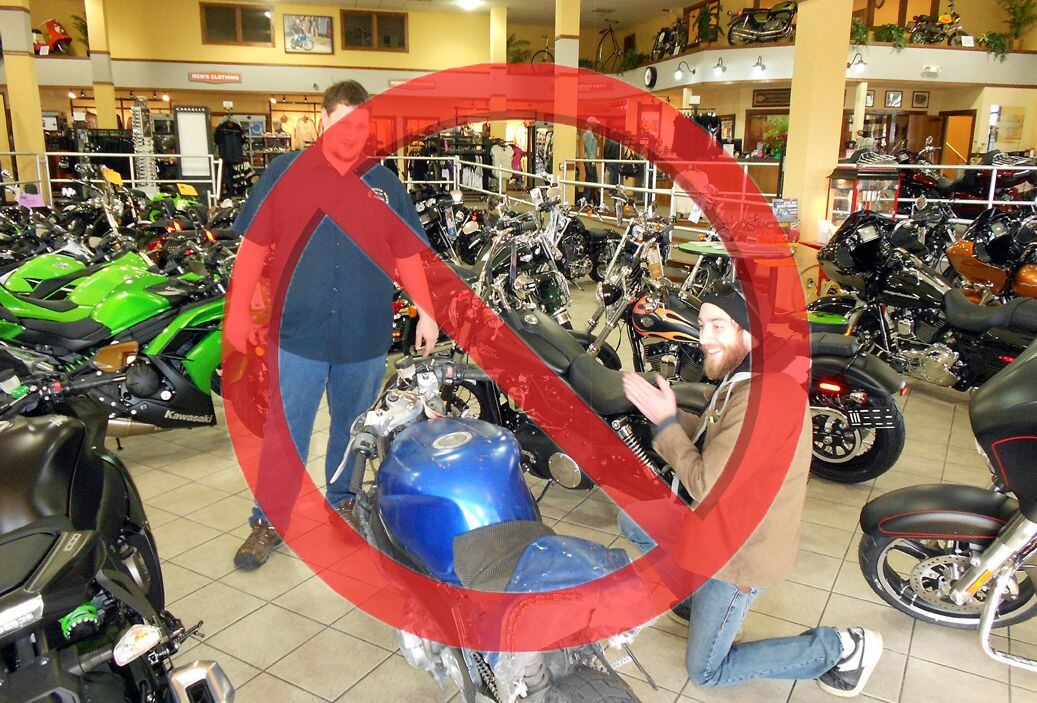 what to look for when buying a motorcycle